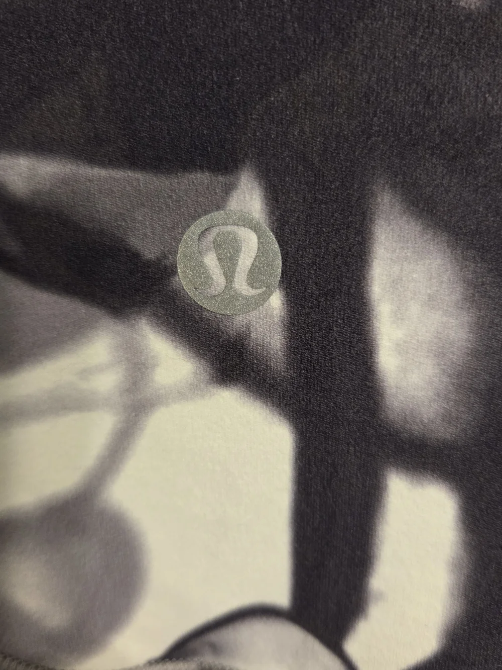 Lululemon High Rise Bike Shorts - Picture 4 of 5